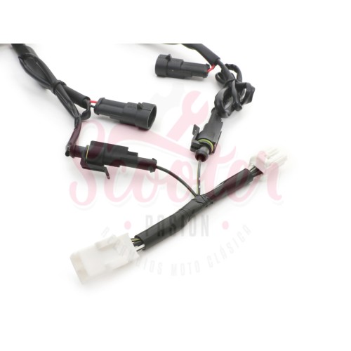 Kit Cable adaptador para conversión intermitentes traseros Vespa GTS 125-300 hasta 2018, LED
