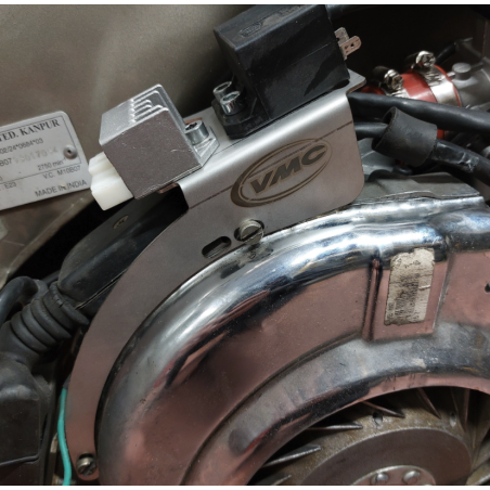 Soporte VMC para bobina regulador o bomba de gasolina Vespa