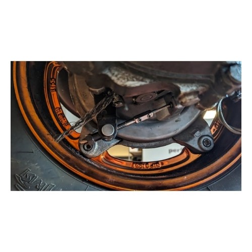 Tensor Roscado M6 SIP PERFORMANCE para cable freno delantero o trasero Vespa