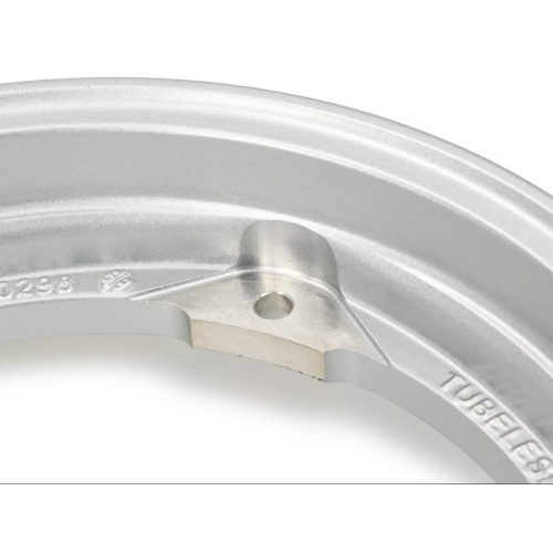 Llanta Plata Tubeless BGM PRO SUPERSTRONG Vespa 10" Llanta Plata Tubeless BGM PRO SUPERSTRONG Vespa 10"